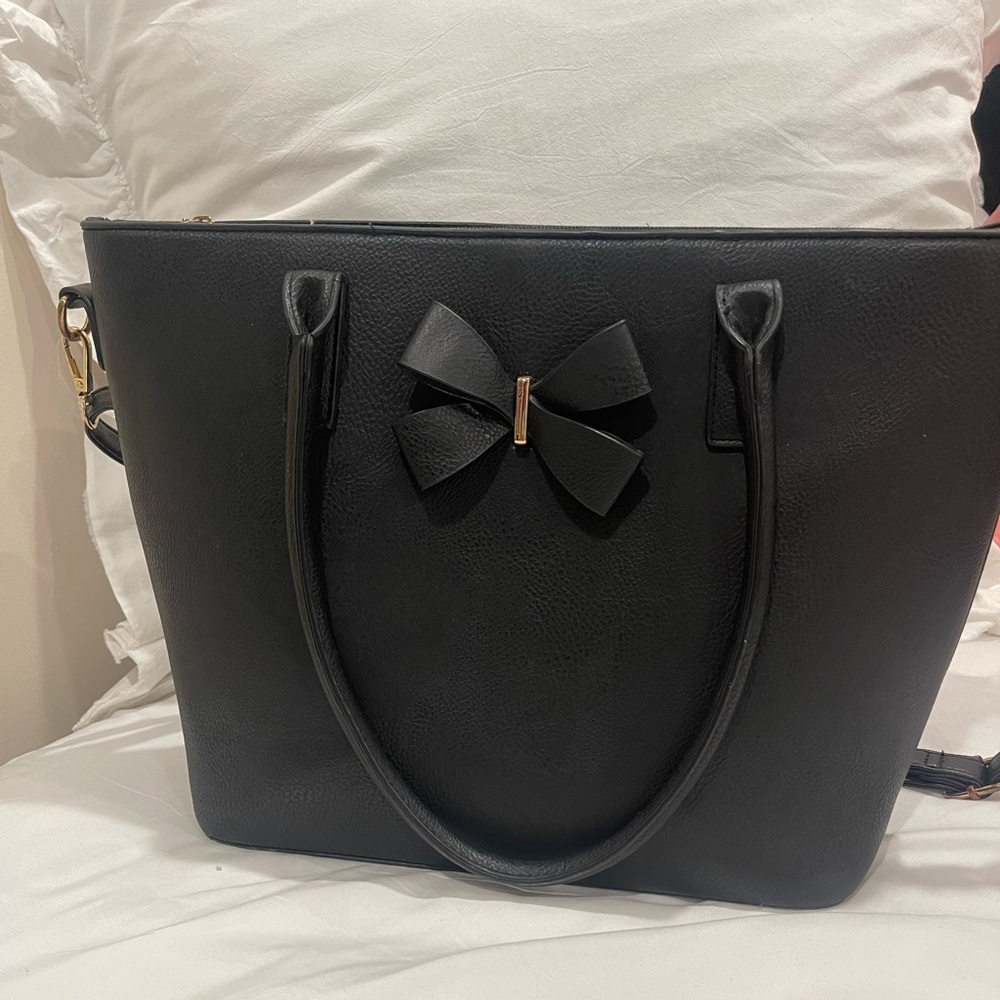 Black Purse